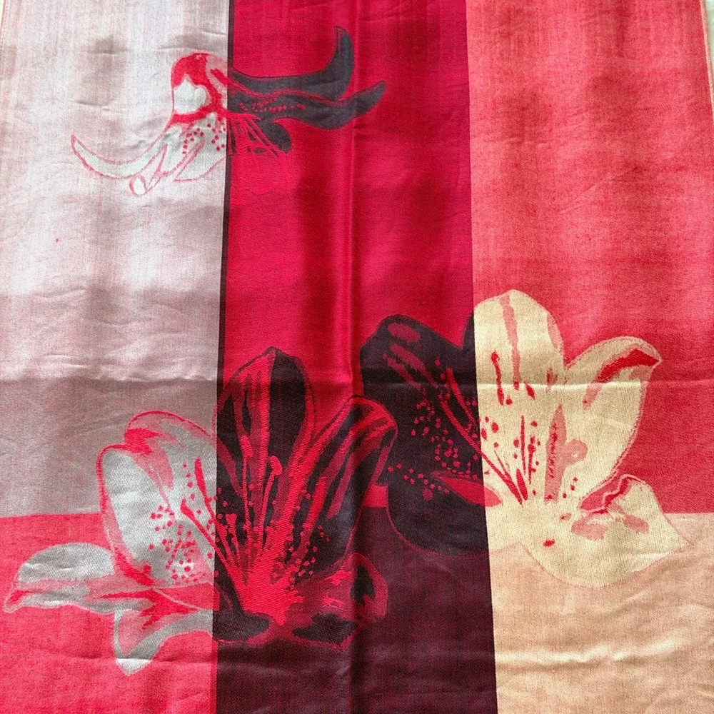 Floral Ombré Red and Pink Scarf Wrap Shawl-72’& 27’
